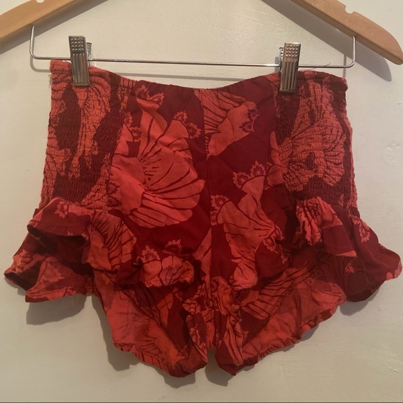 Free People shorts - Picture 2 of 6